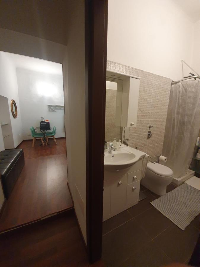 Arena Suite All Comforts - With Free Parking Garage Per Qualified Rate - Con Parcheggio Incluso Per Le Tariffe Qualificanti - Metro Verde Greenline Moscova Milan Exterior photo