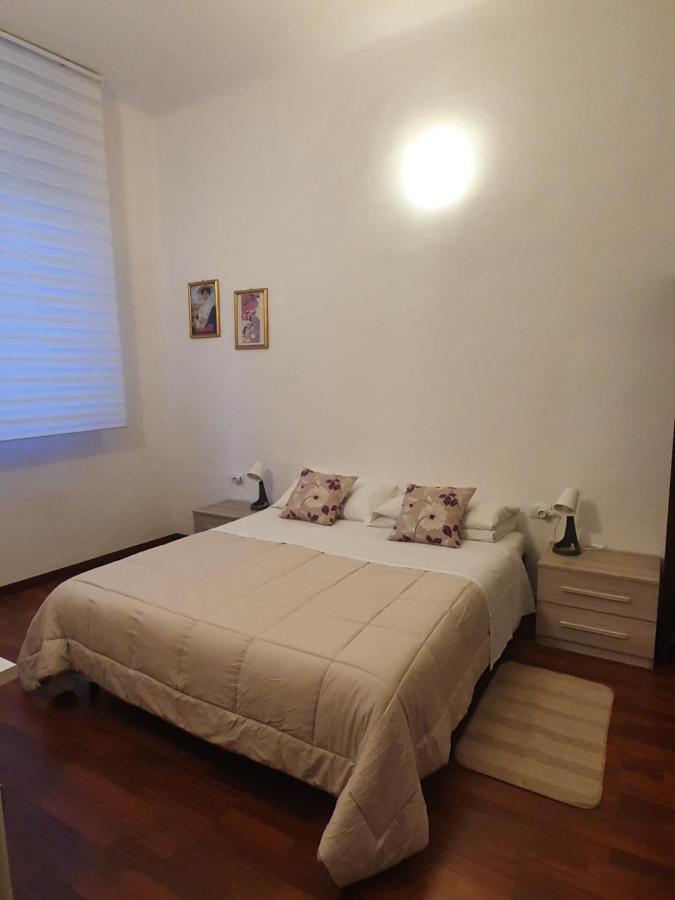 Arena Suite All Comforts - With Free Parking Garage Per Qualified Rate - Con Parcheggio Incluso Per Le Tariffe Qualificanti - Metro Verde Greenline Moscova Milan Exterior photo